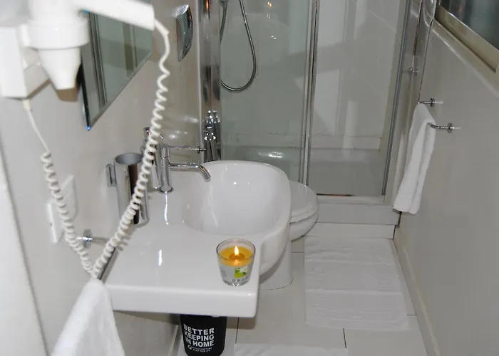 I Dormienti Konukevi Roma