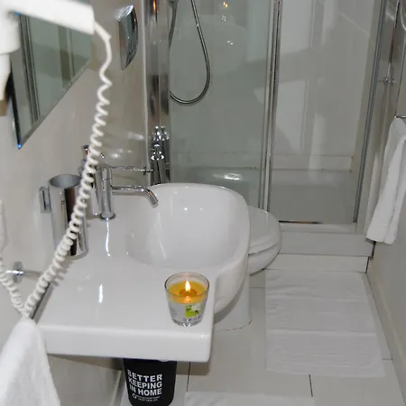 I Dormienti Pensión Roma